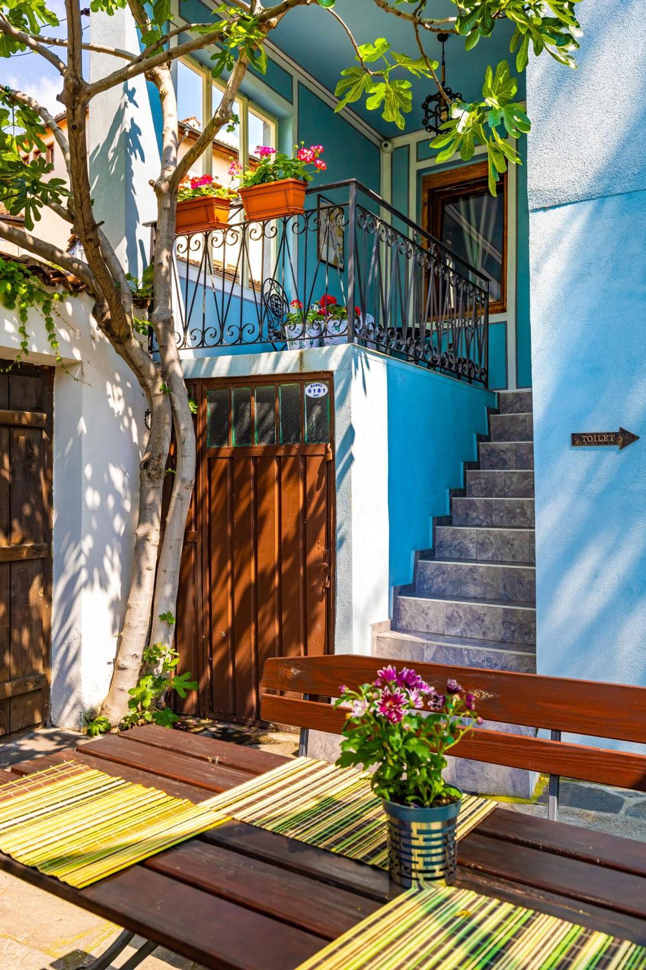 Blacksmith'S House - Old Town Plovdiv Buitenkant foto